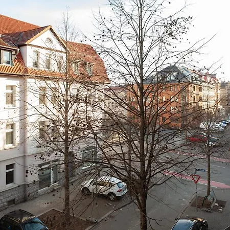 Wohnen Zuhause - Zu Gast In *