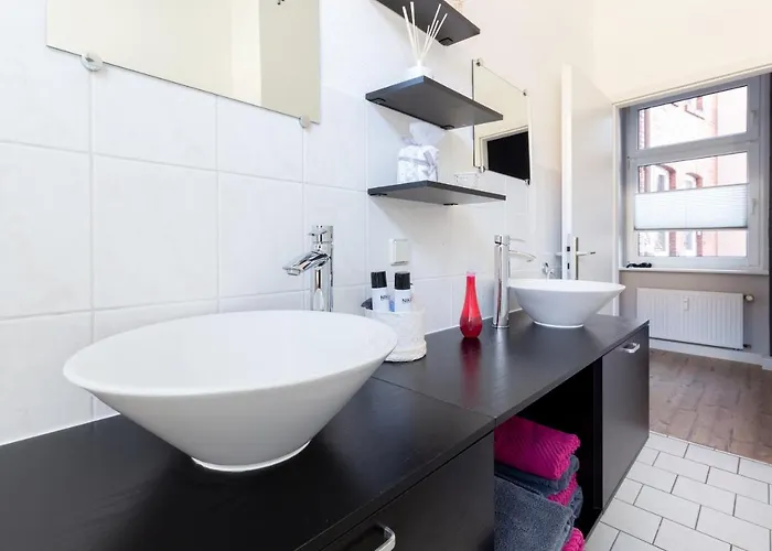 Wohnen Zuhause - Zu Gast In *